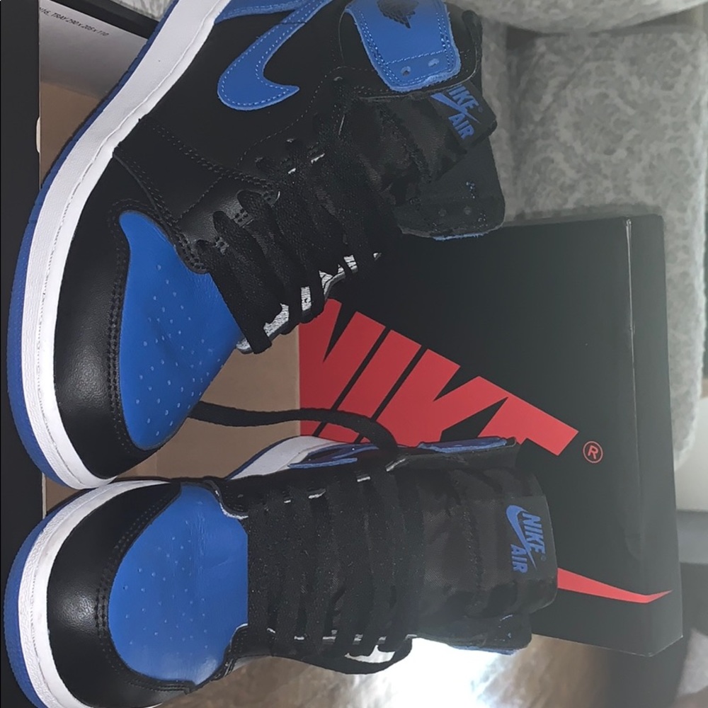 Royal Air Jordan 1 - Picture 5 of 6